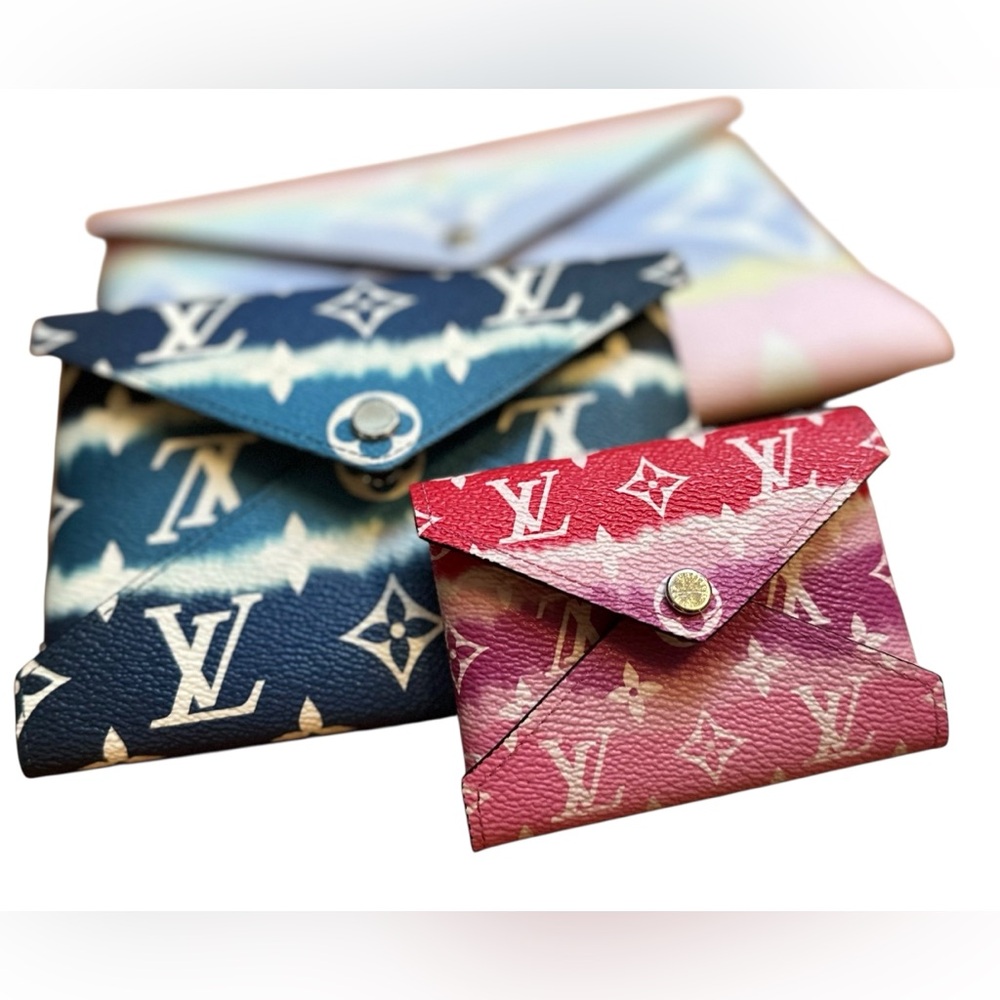 One PINK small Louis Vuitton Monogram Escale Kirigami Pouchette Envelope
